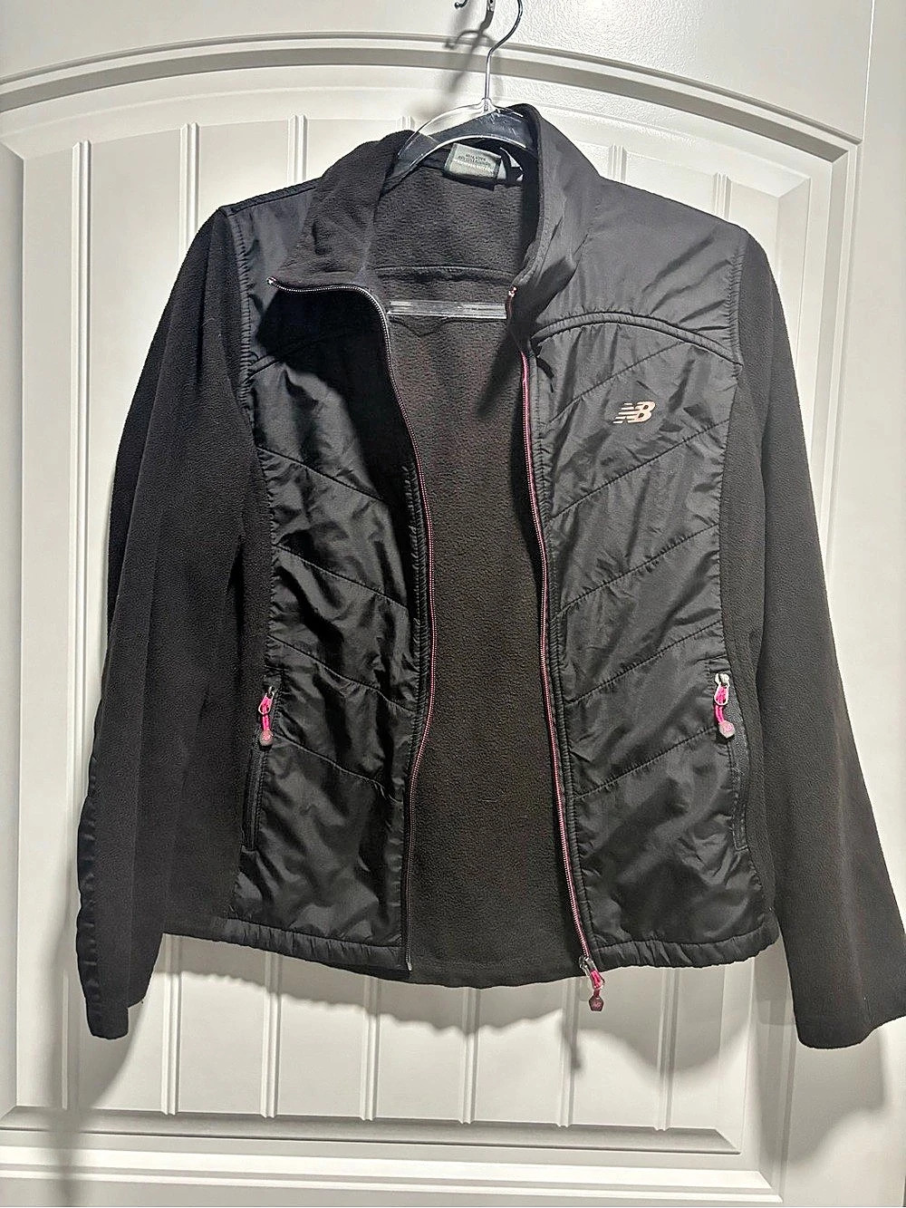 New Balance Women's Black Jacket Size Medium